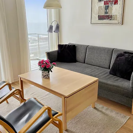 Apartment Henna - 50m From The Sea In Bornholm By Interhome