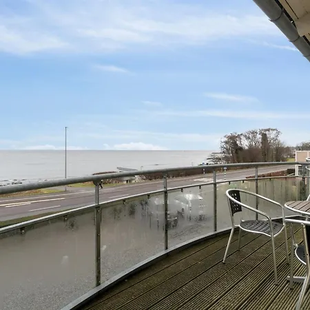 Henna - 50m From The Sea By Interhome 公寓